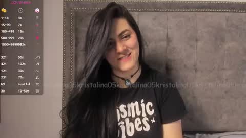 Snapshot of kristalina5 chatting on 08.04.26 camila online show from 08.04.26