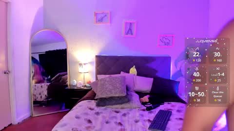 Kristen online show from 03.12.25