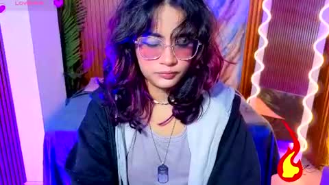 kristen_tay online show from 08.03.26