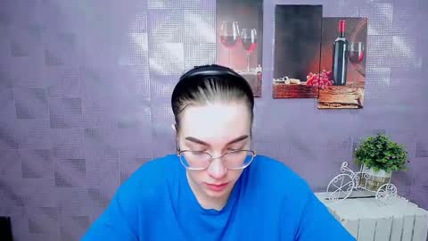 Kristen online show from 11.18.25