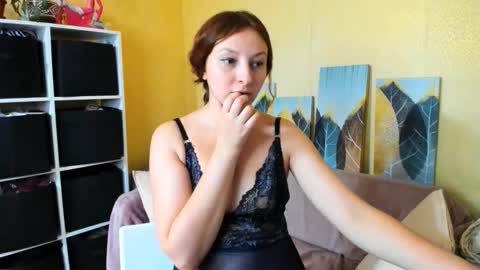 Christina online show from 09.13.25