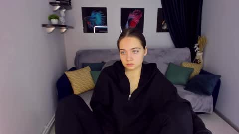 Kristina online show from 12.24.24