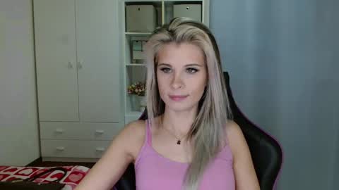 Snapshot of kristineamore chatting on 02.09.26 KristineAmore online show from 02.09.26