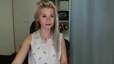 Snapshot of kristineamore chatting on 02.12.26 KristineAmore online show from 02.12.26