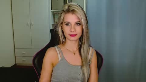 Snapshot of kristineamore chatting on 02.16.26 KristineAmore online show from 02.16.26