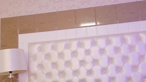 Snapshot of kristinels chatting on 01.29.25 kristin online show from 01.29.25