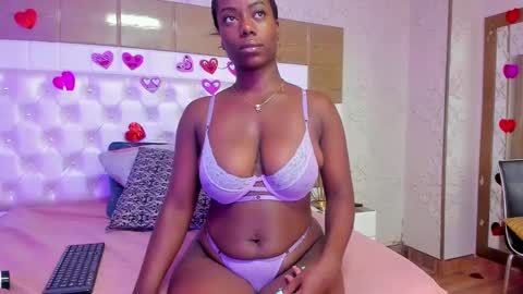 Snapshot of kristinels chatting on 02.22.25 kristin online show from 02.22.25