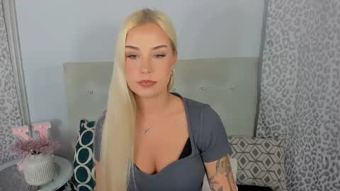 KristyFlowers online show from 04.29.26