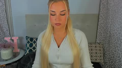 KristyFlowers online show from 06.07.26