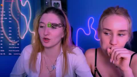 Snapshot of kristylovee chatting on 09.12.25 Kristy online show from 09.12.25