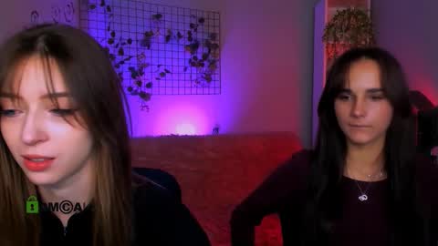 Snapshot of kristylovee chatting on 09.25.25 Kristy online show from 09.25.25