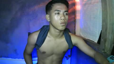 Snapshot of kritthanarkorn chatting on 10.01.25 kritthanarkorn online show from 10.01.25