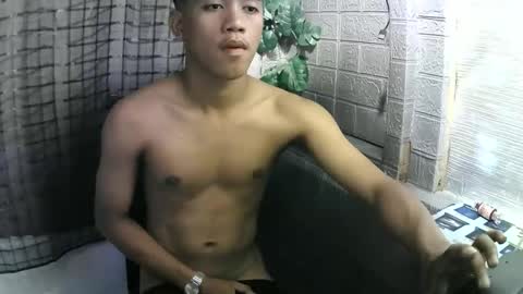 Snapshot of kritthanarkorn chatting on 11.07.25 kritthanarkorn online show from 11.07.25