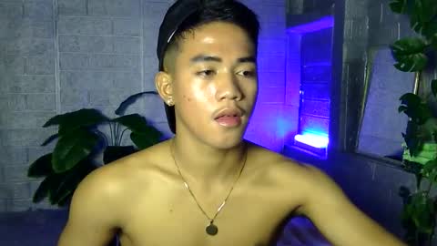 kritthanarkorn online show from 12.20.25