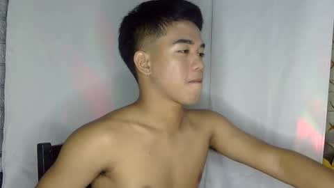 kritthanarkorn online show from 04.30.26