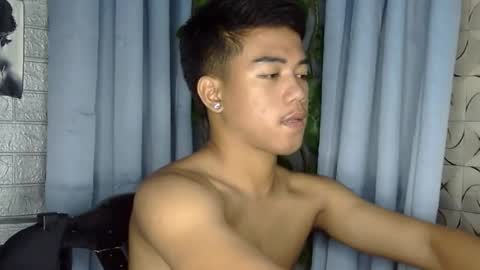 kritthanarkorn online show from 05.08.26