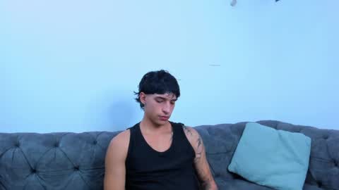 Snapshot of kroywave chatting on 05.16.26 Kroy Wave Muscle Tattoos Latino online show from 05.16.26
