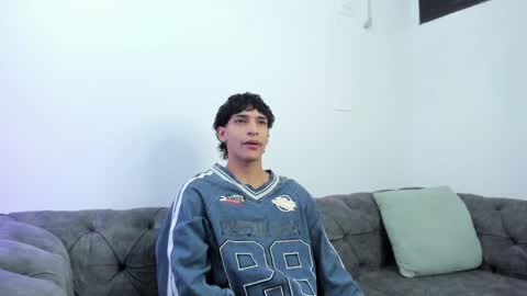 Snapshot of kroywave chatting on 05.23.26 Kroy Wave Muscle Tattoos Latino online show from 05.23.26