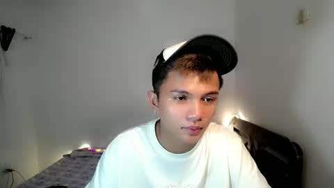 Snapshot of krunoxx chatting on 02.01.26 clarence online show from 02.01.26