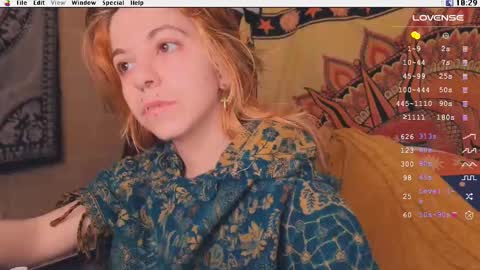 Snapshot of kryptosworld chatting on 02.09.25 Krypto online show from 02.09.25