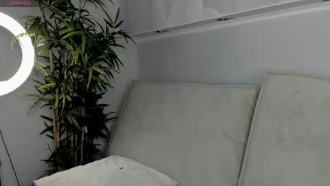 Krys online show from 04.28.26
