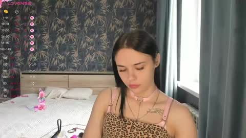 Ksenia online show from 04.22.26