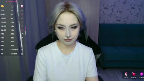 Snapshot of kummcaskill chatting on 07.25.26 Alice online show from 07.25.26