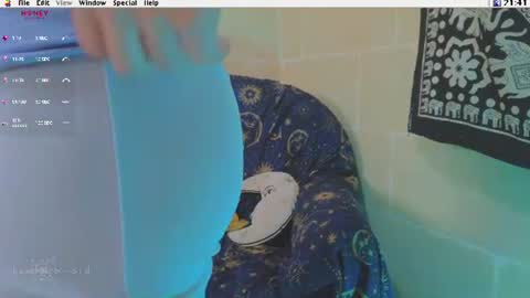 Snapshot of kuntboyzworld chatting on 06.05.26 Krypto hethey online show from 06.05.26