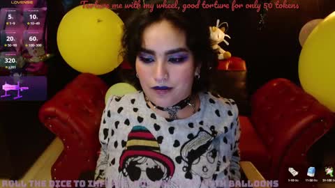 Snapshot of kureiji_fetish chatting on 01.11.25 Fetiche Woman online show from 01.11.25