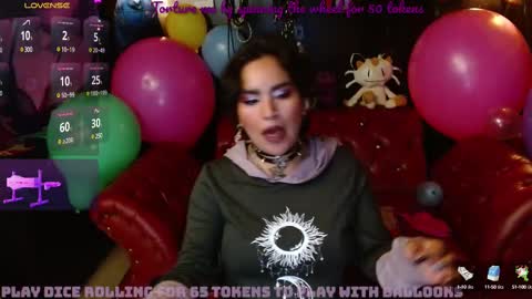 Snapshot of kureiji_fetish chatting on 02.13.25 Fetiche Woman online show from 02.13.25