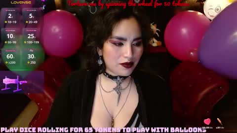Snapshot of kureiji_fetish chatting on 02.15.25 Fetiche Woman online show from 02.15.25