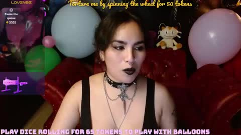 Snapshot of kureiji_fetish chatting on 03.09.25 Fetiche Woman online show from 03.09.25
