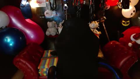 Snapshot of kureiji_fetish chatting on 10.10.25 Fetiche Woman online show from 10.10.25
