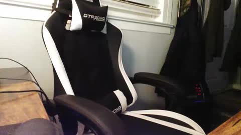 Snapshot of kushk1dz420 chatting on 04.05.26 kushk1dz420 online show from 04.05.26