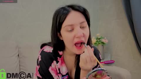 Kvetachka Thu-Sun 0900am-1500pmGTM2 online show from 09.26.25