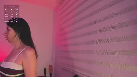 Snapshot of kxss_krawl chatting on 07.17.26 Aria Kess online show from 07.17.26