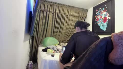 Snapshot of kyhara chatting on 05.15.26 kyhara online show from 05.15.26