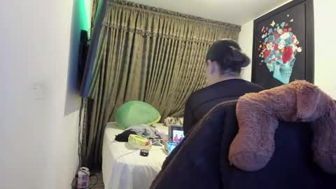 Snapshot of kyhara chatting on 05.15.26 kyhara online show from 05.15.26