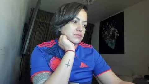 Snapshot of kyhara chatting on 06.18.26 kyhara online show from 06.18.26