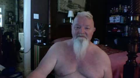 Snapshot of kyhgihntight chatting on 02.17.26 Nick Nude Celt KYHighNTight online show from 02.17.26