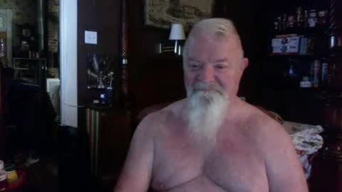 Snapshot of kyhgihntight chatting on 07.12.26 Nick Nude Celt KYHighNTight online show from 07.12.26