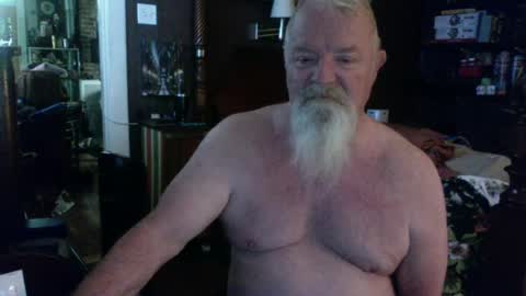 Snapshot of kyhgihntight chatting on 07.18.26 Nick Nude Celt KYHighNTight online show from 07.18.26