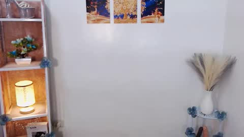 Snapshot of kylagoddess chatting on 10.20.25 YoungMisstressKyla not into cheap online show from 10.20.25