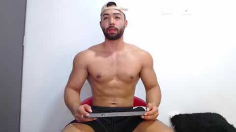 Snapshot of kyle_collinz chatting on 01.24.25 Kyle collinz online show from 01.24.25