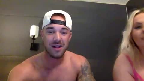 kylealyssa97 online show from 10.27.25