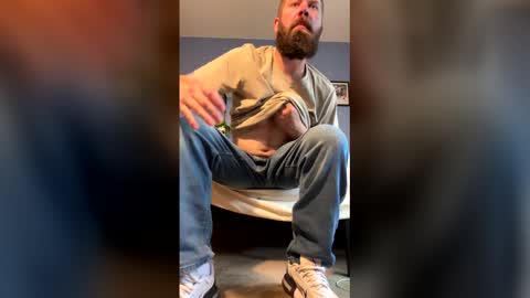 kyleisabadname online show from 05.08.26