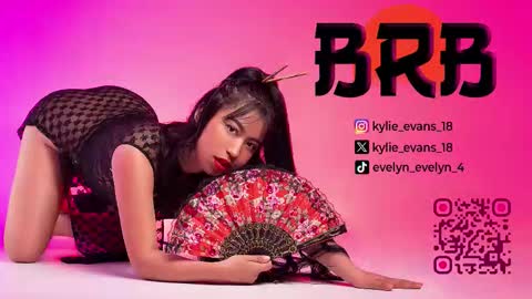 Snapshot of kylie_evans_18 chatting on 03.05.26 Kylie online show from 03.05.26