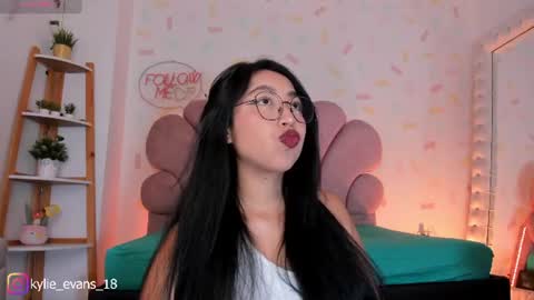 Kylie online show from 07.05.26