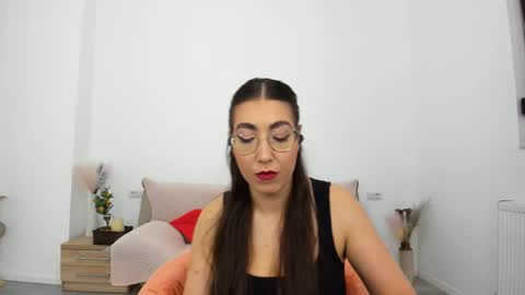 Kylie online show from 09.24.25