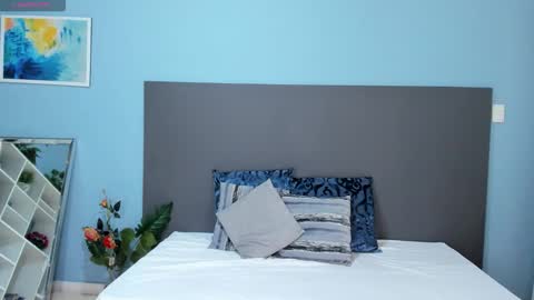 Snapshot of kylie_reyes chatting on 11.04.25 Kylie Reyes online show from 11.04.25